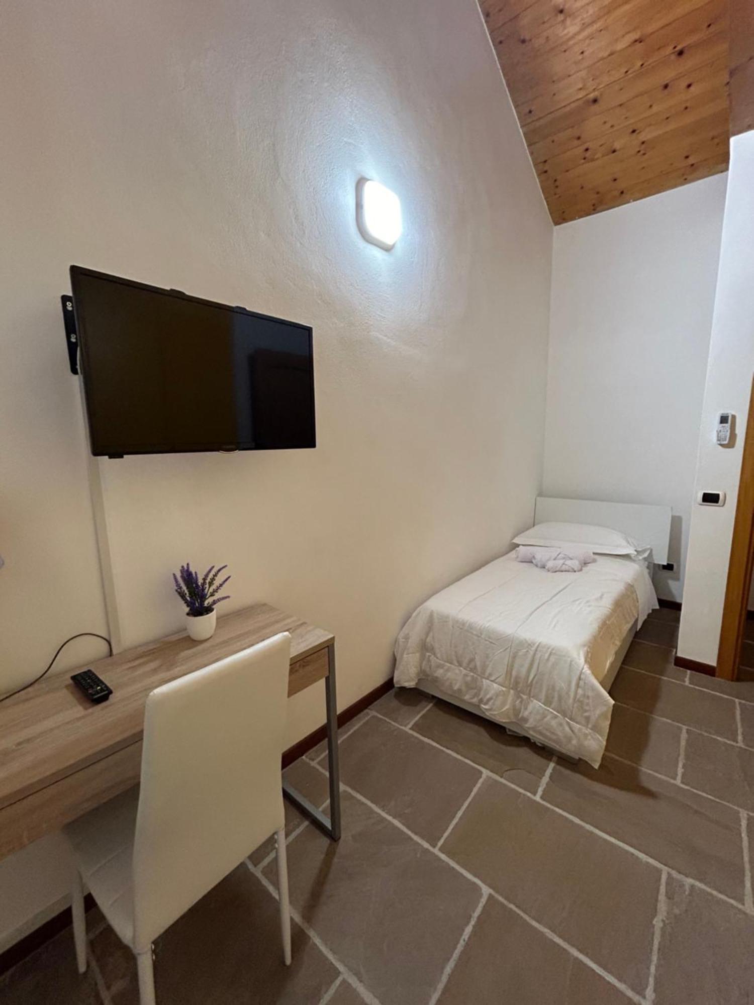 Oltre - Dove Cielo E Mare Si Uniscono Aparthotel Милацо Екстериор снимка