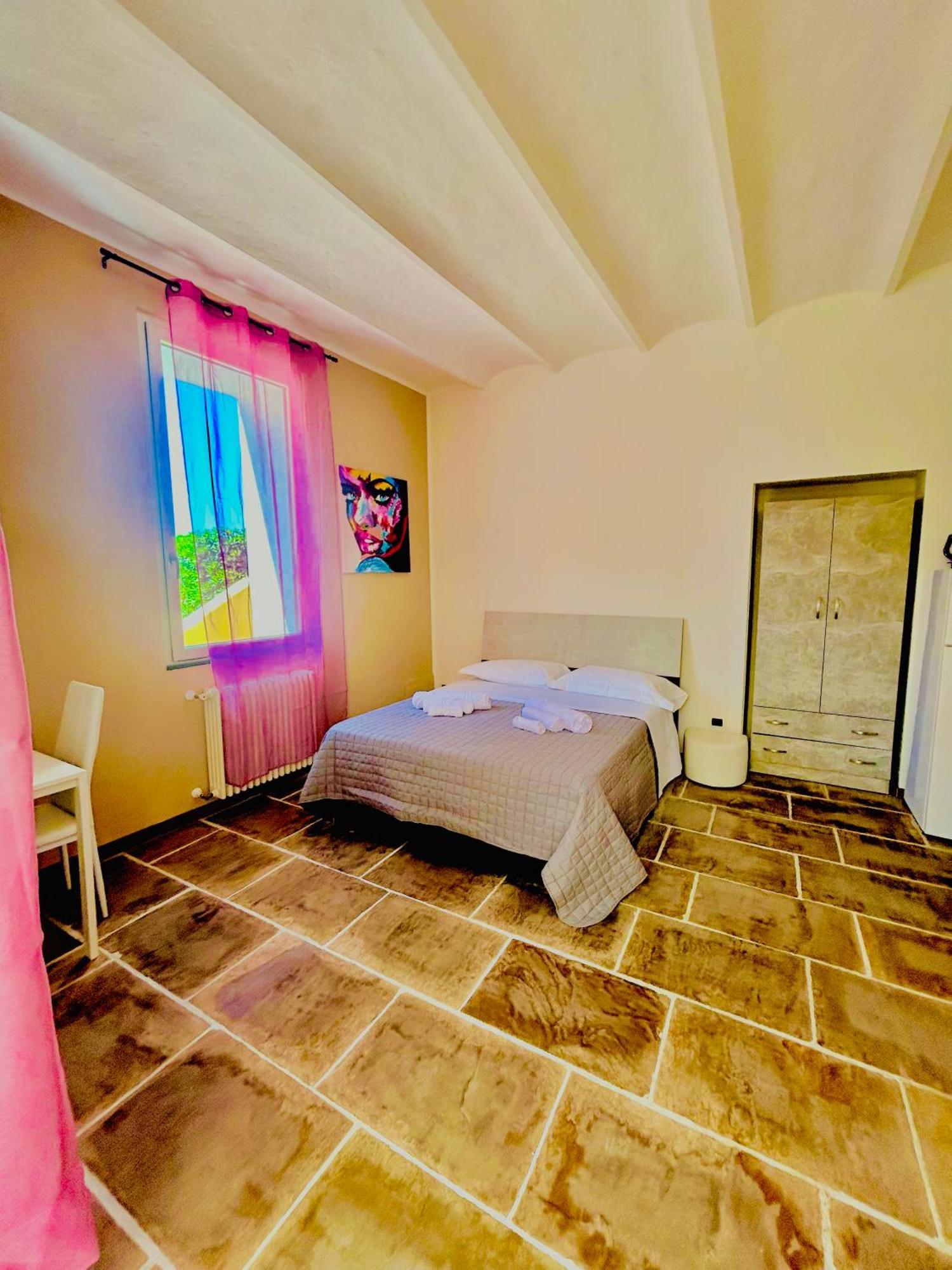 Oltre - Dove Cielo E Mare Si Uniscono Aparthotel Милацо Екстериор снимка
